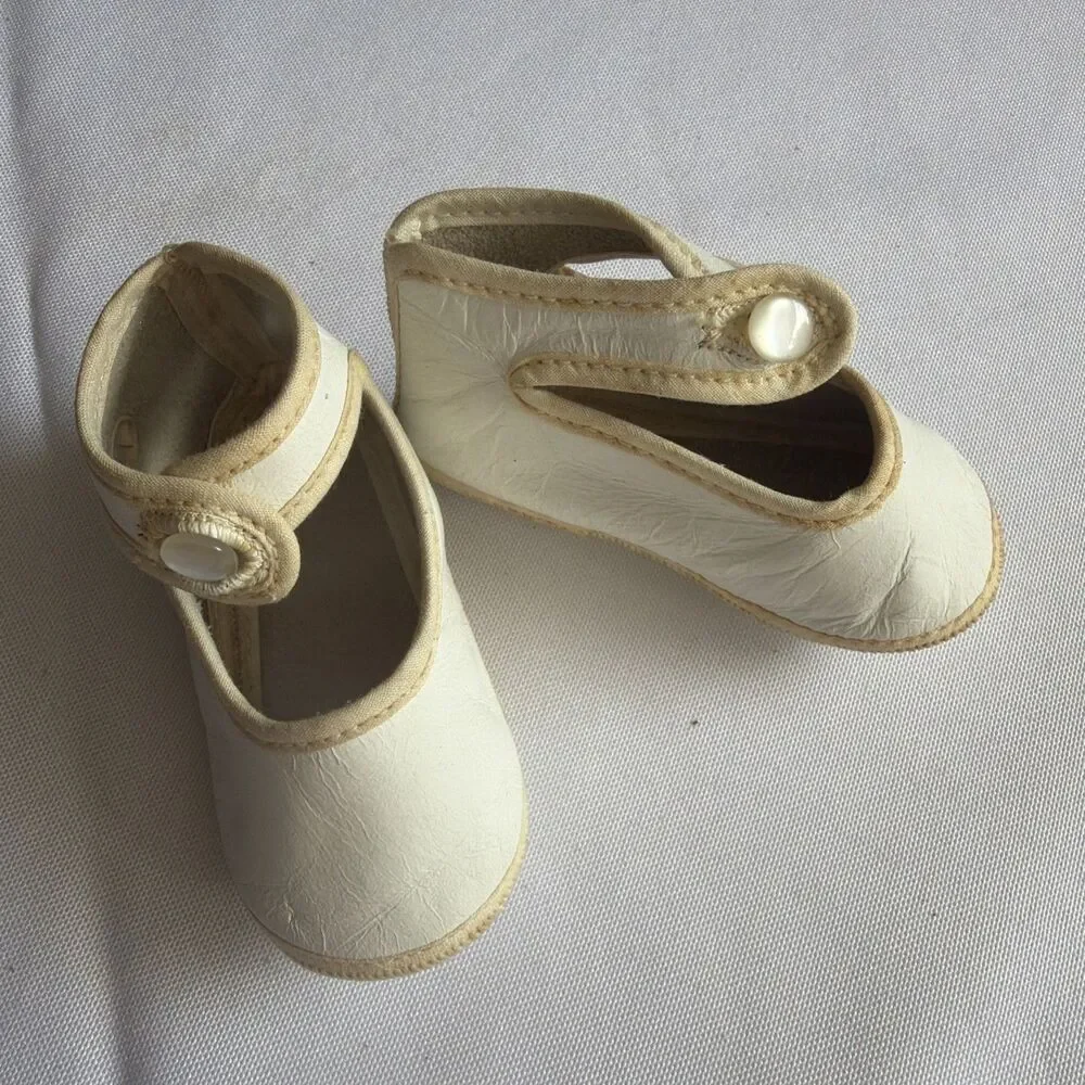 Vintage White Oilcloth Doll Shoes - Pearl Button Detail - Antique Fashion Doll